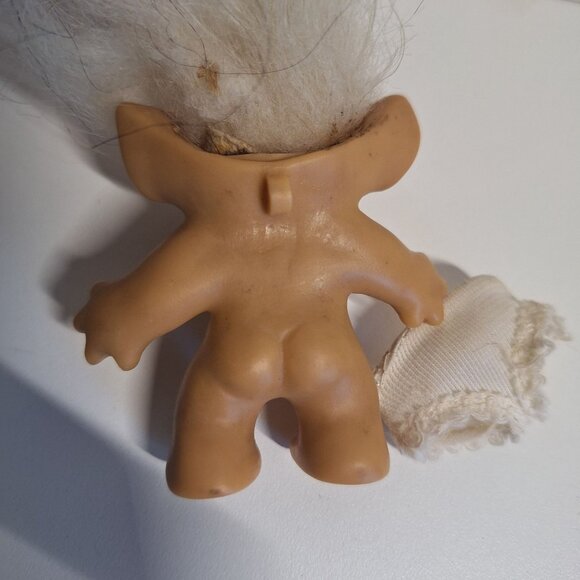 Vintage Troll Doll White Long Hair Tipped Black Ends Uneeda Wishnik Not Dam 2.5" - Picture 7 of 8